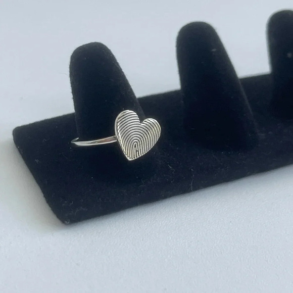 Fingerprint Heart Ring – Size 10 - Picture 8 of 8